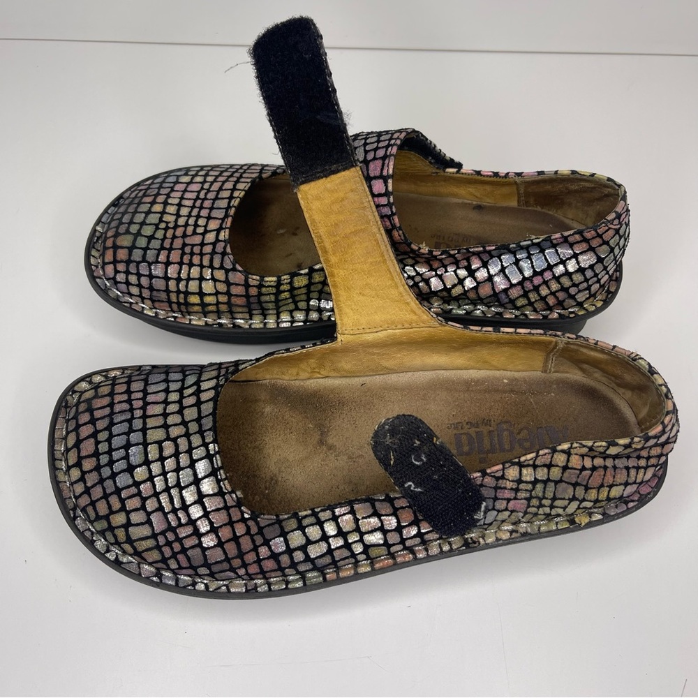 Alegria Women’s EU36 US 5-5.5 Mary Jane Comfort Nursing Shoes Rainbow Metallic - Picture 7 of 12